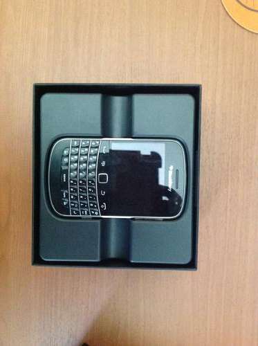 Blackberry 9900